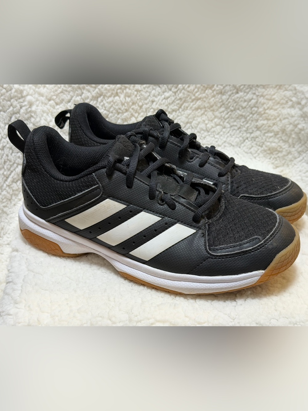 Adidas Ligra 7 Womens Size 7 Black White Gum Running Volleyball Shoes Sneakers